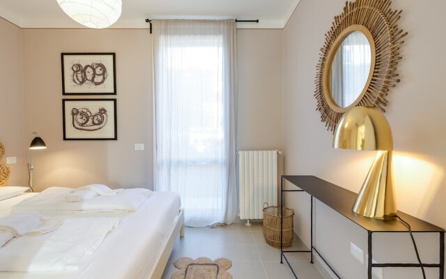 Porto Letizia Viola 2