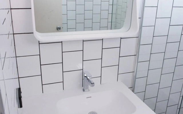 BUNK Surfers Paradise - International Backpacker Hostel