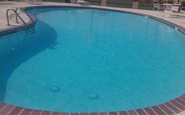 Econo Inn Lackland AFB Seaworld