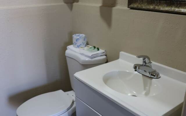Budget Inn