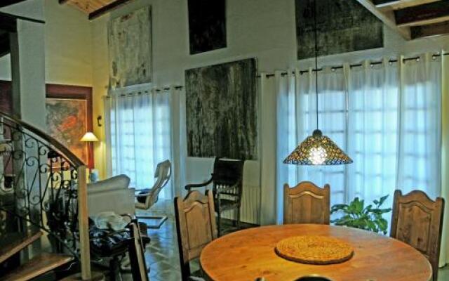 Casa Del Artista Bed & Breakfast