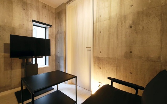 AirHOMETOKYO EBISU 101 – Guest Rooms – Tokyo