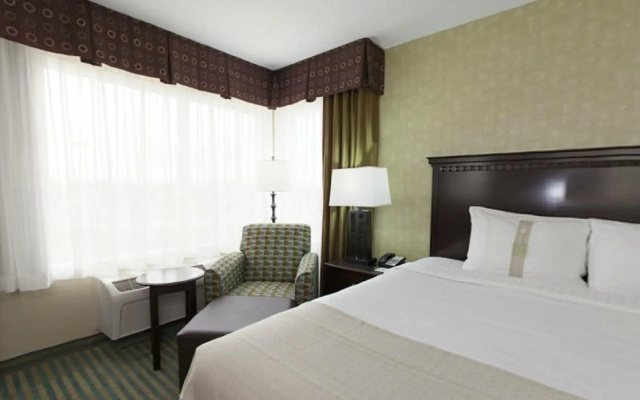 Holiday Inn Columbia East by IHG