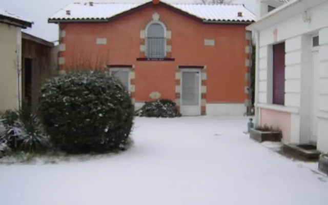 Chambres dHôtes Au Grillon Dort