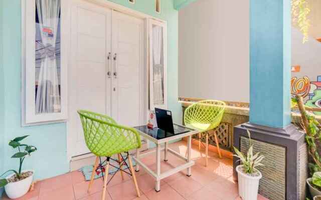OYO 90284 Villa Biru