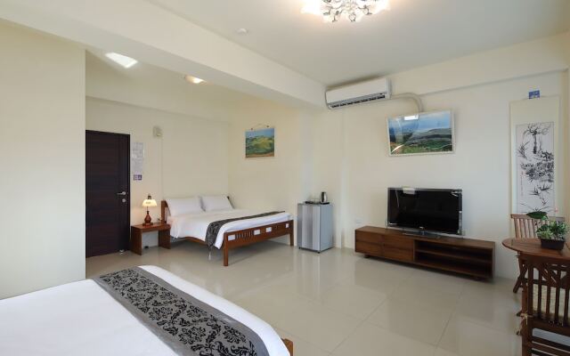 Yuli Rainbow Bridge Homestay