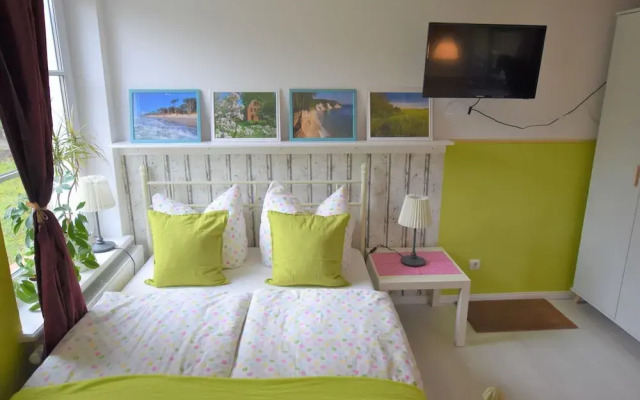 Spacious Apartment in Blowatz near Sea