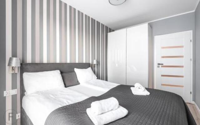 Flatbook - Carillon Apartments