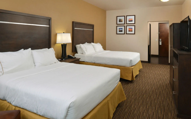 Holiday Inn Express & Suites Globe by IHG