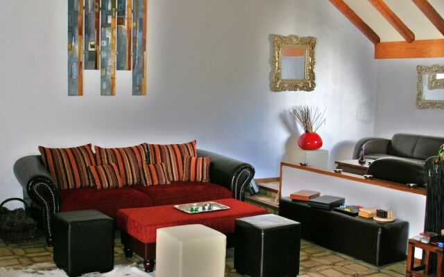 Birdcage Resort - Adult Only