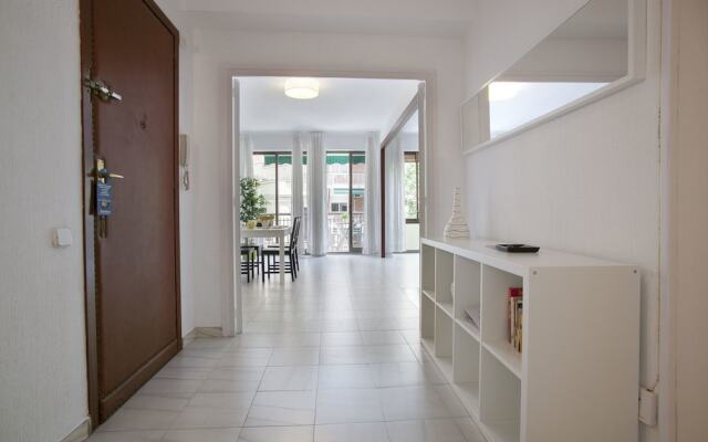 BBarcelona Sant Jordi Flat