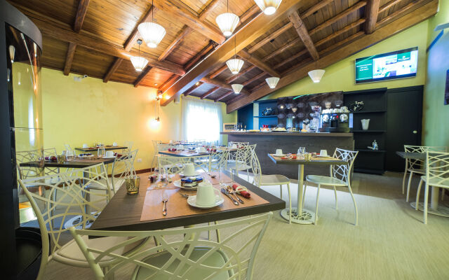 Cola di Rienzo Luxury Penthouse