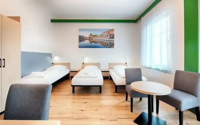 Hotel B1 & Hotel B1 Tourist