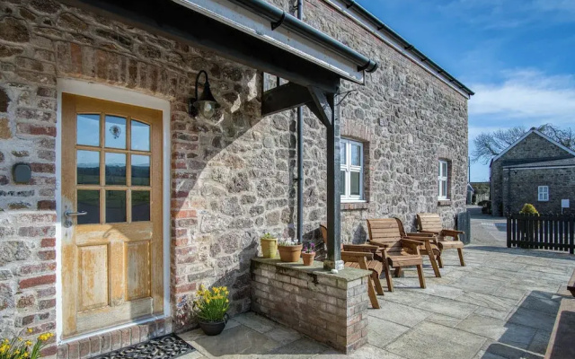 The Chaffhouse - 4 Bedroom - Llangennith