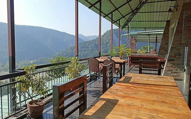 Saalvan Resort