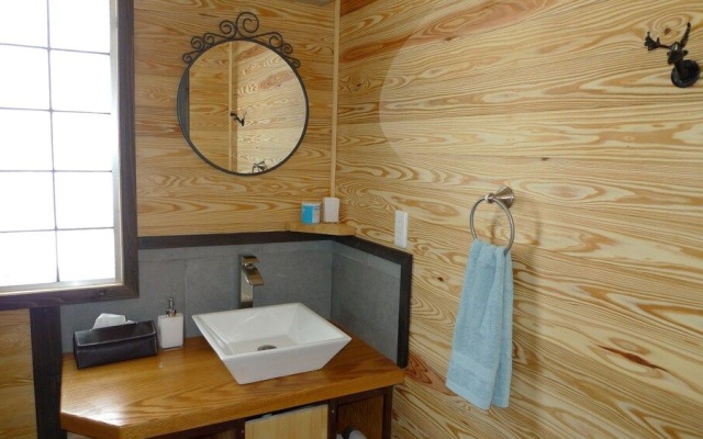 Ryder's House – Bathroom – Hakuba