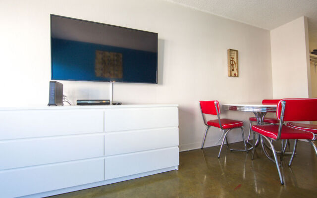 LA Extended Stay by Stay City Rentals