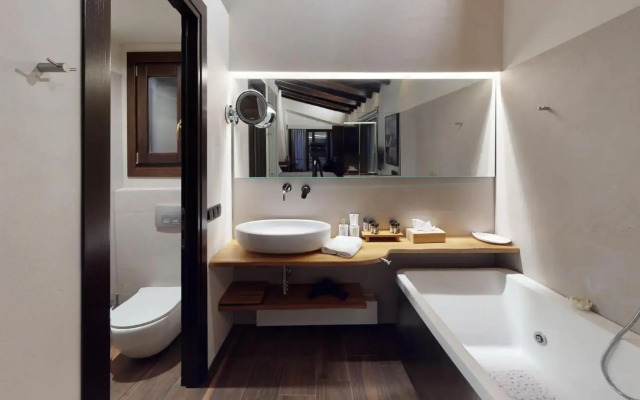 Valeni Boutique Hotel