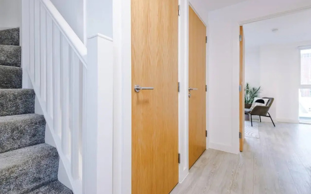 Manchester Short Stay Last Minute Discounts