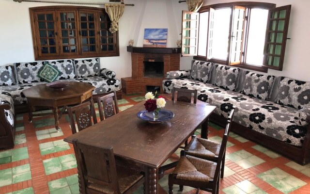 Villa Kamil