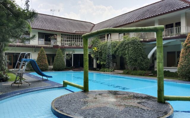 The Garden Family Guest House powered by Cocotel.