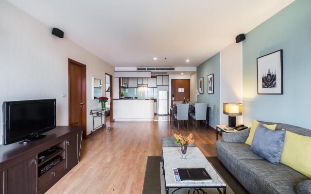 Evergreen Place Siam by UHG