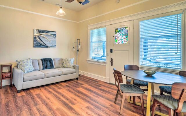 Cozy Carpinteria Apartment: Walkable Location
