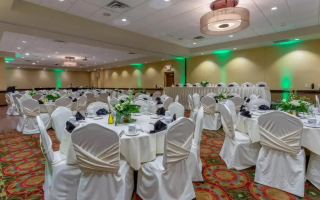 Holiday Inn Eau Claire South I-94 by IHG