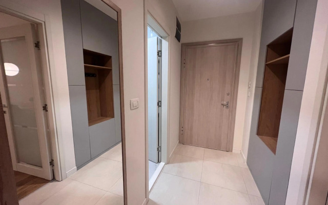 White Homes Apartments • Central Point