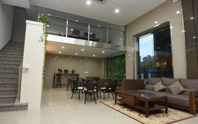 Zsmart Hotel (Shanghai Hongqiao International Exhibition Center Fanxing Road)