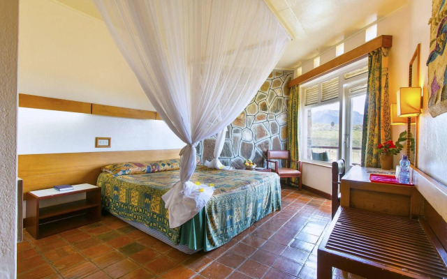 Ngulia Safari Lodge
