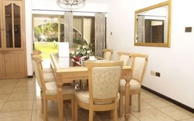 Villa Victoria Executive Guest Lodge
