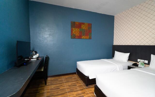 Crew Express Hotel