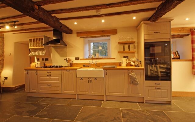 Holiday Home Bwthyn Braf
