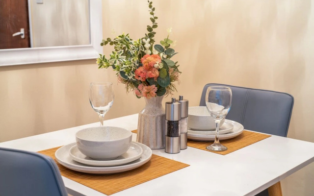 Staines Studio Apartment - Heathrow