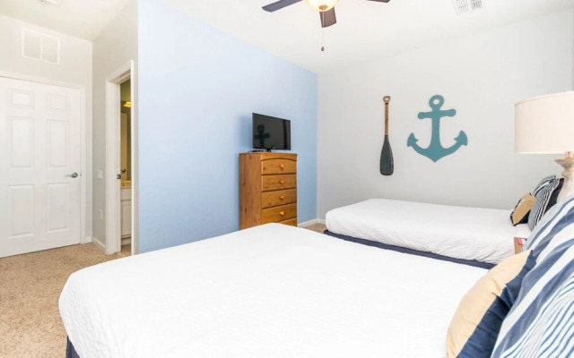 Spacious Townhome W/patio & Garage! Sleeps10