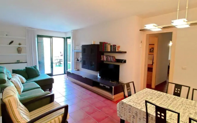 Bajo con Acceso Directo a la Piscina MSJ70