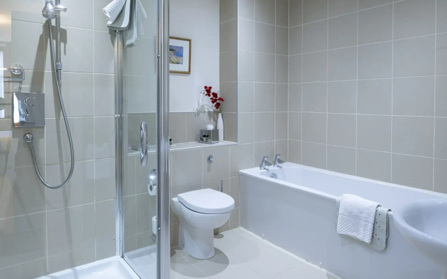 Inverness City Suites