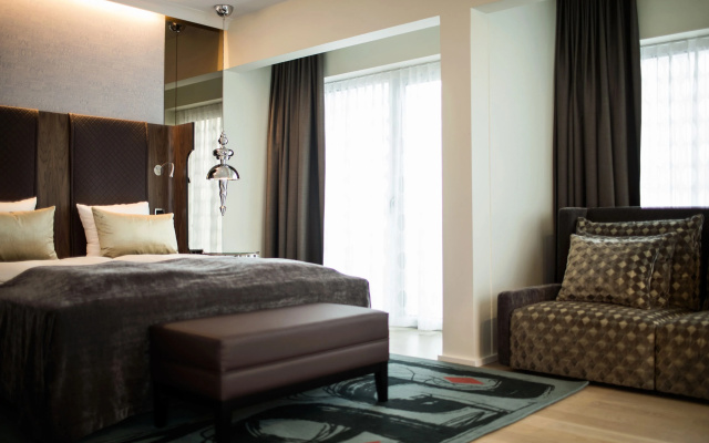 Tivoli Hotel