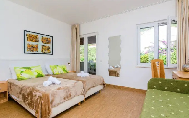 Villa Leona