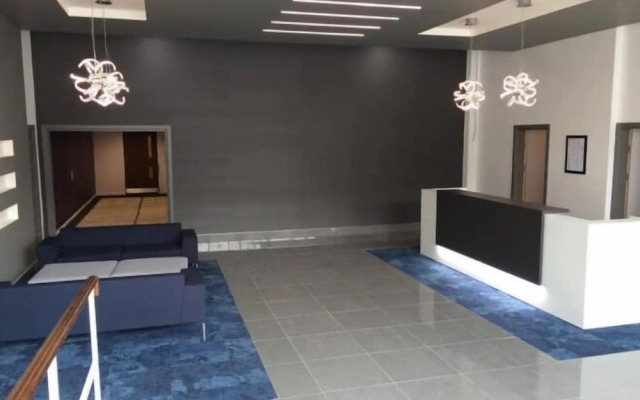 Marco Island - 2 bedroom Spacious City Centre Apartment