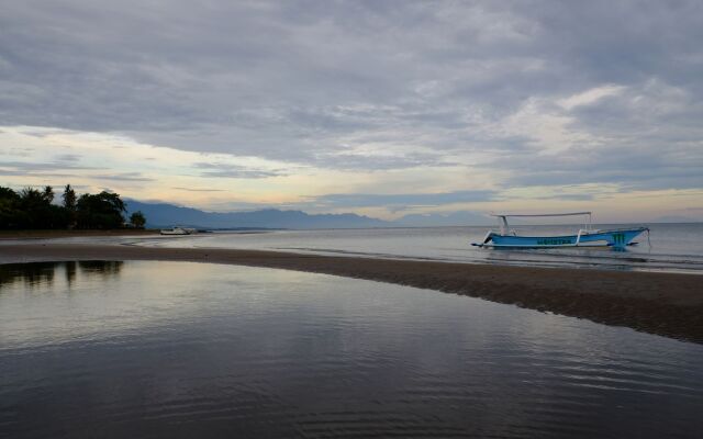 New Adirama Beach Hotel
