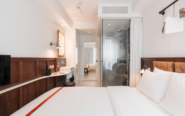 Ruby Stella Hotel London by IHG