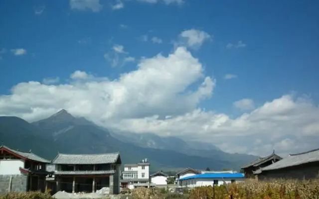 Lijiang Baisha There International Youth Hostel