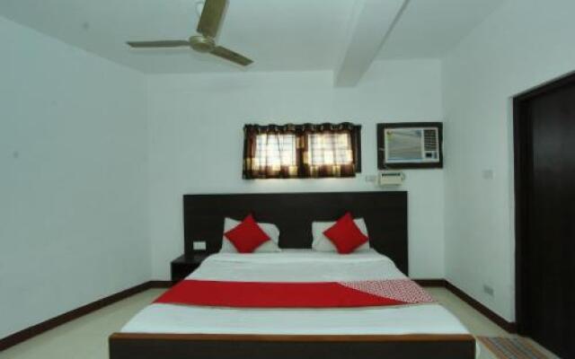 Lake View Hotel