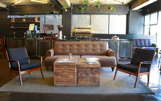 Hallmark Hotel by BON Hotels