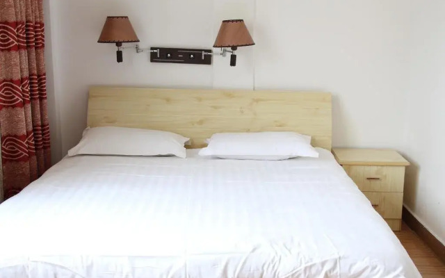 Qingdao Ri Yue Ju Hotel