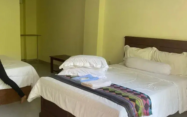 Pesona Restaurant and Room