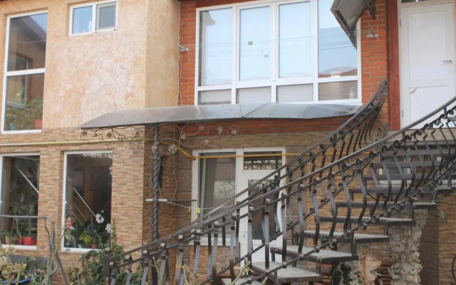 Tikhaya Gavan Mini Hotel