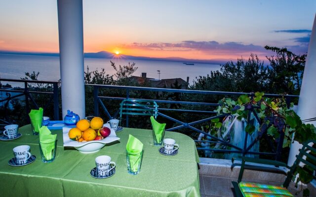 Verga Majestic Sunsets - Villa Close to the Beach